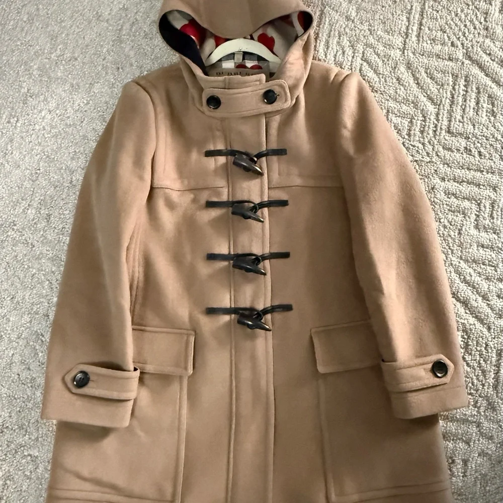 Burberry duffle coat in a beige or camel colorway with a heart-pattern EUC - Picture 2 of 13